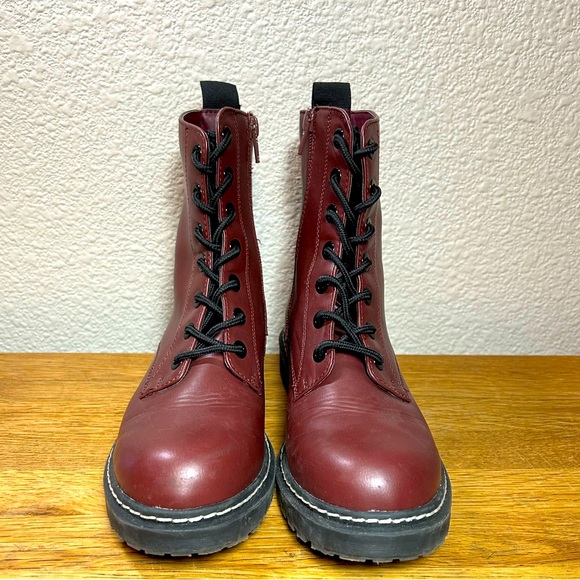 Leather boots - Picture 4 of 9